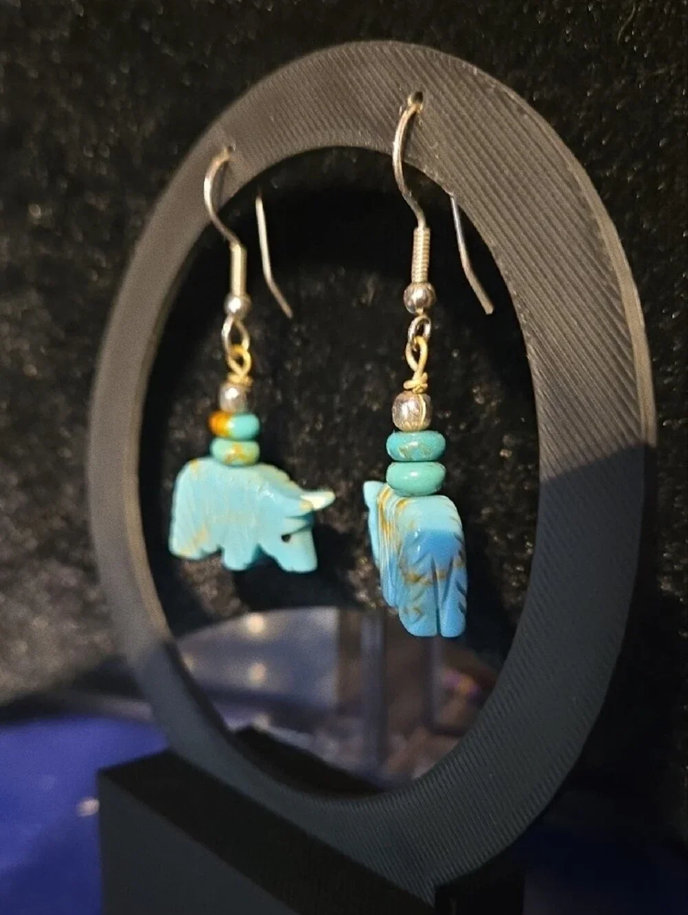 Zuni Fetish Artisan charming turquoise